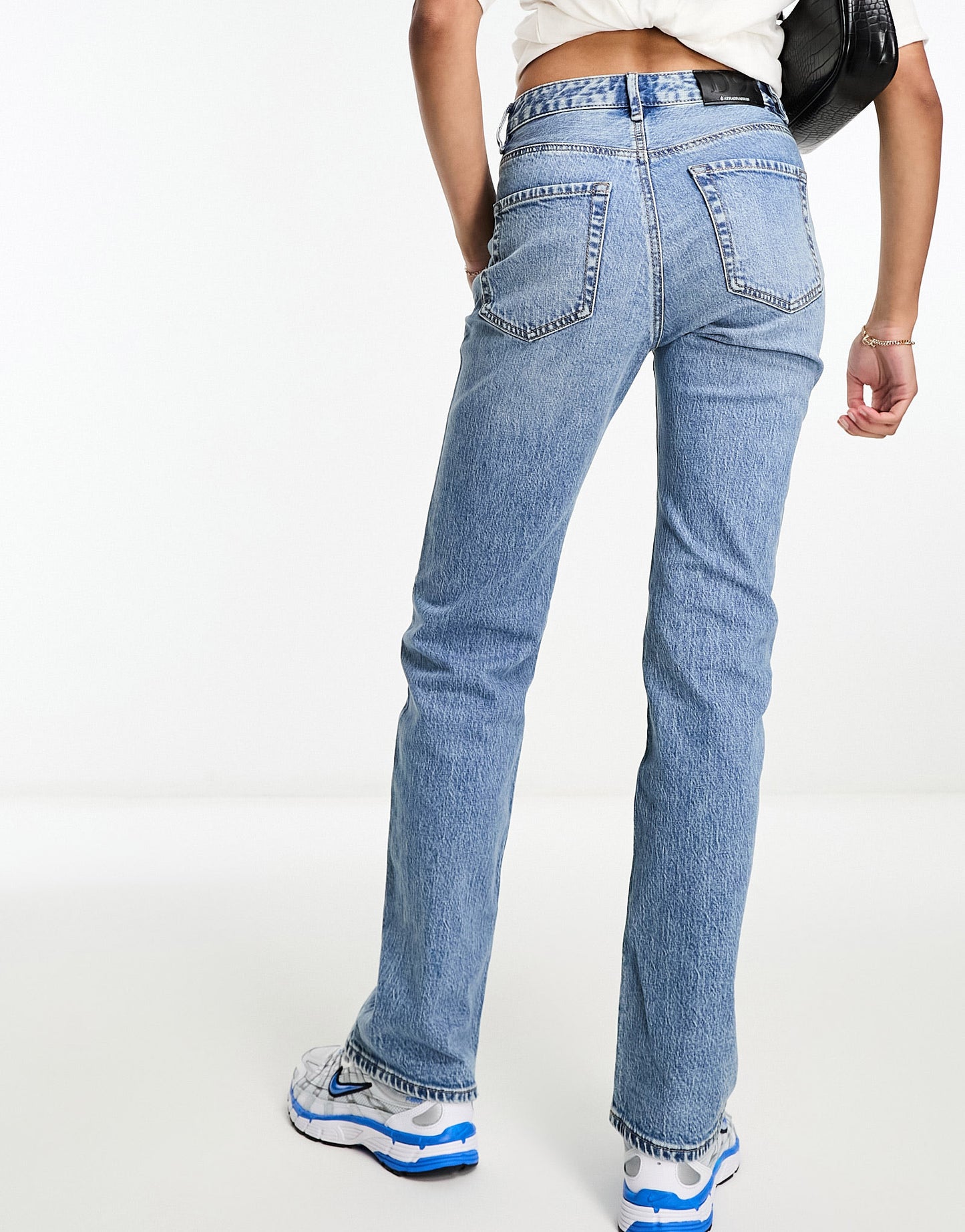 Stradivarius straight leg jean in medium wash blue