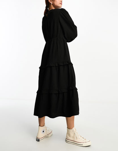 Wednesday's Girl tiered midi smock dress in textured black