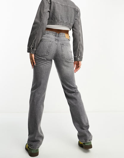 Pull&Bear mid rise straight leg jean in grey