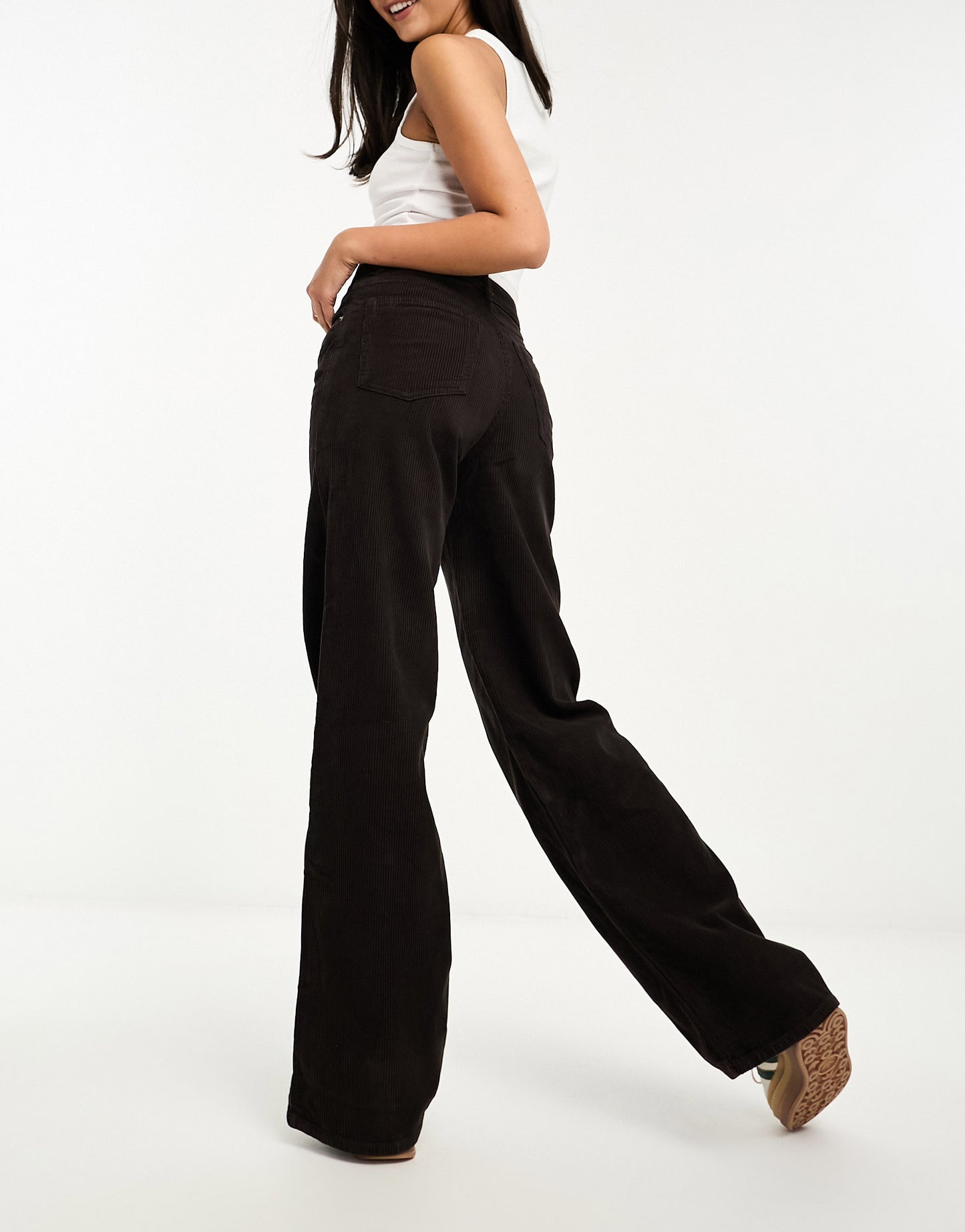 Pull&Bear wide leg cord trouser in chocolate brown