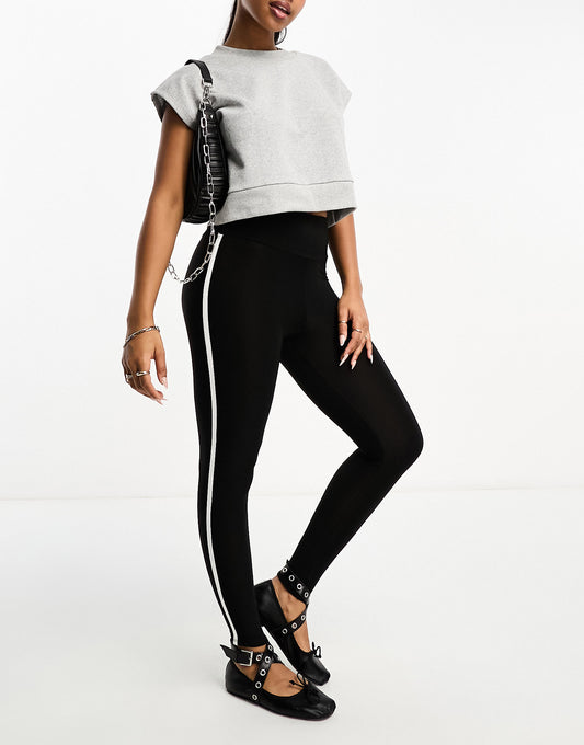 Miss Selfridge legging with contrast side piping detail