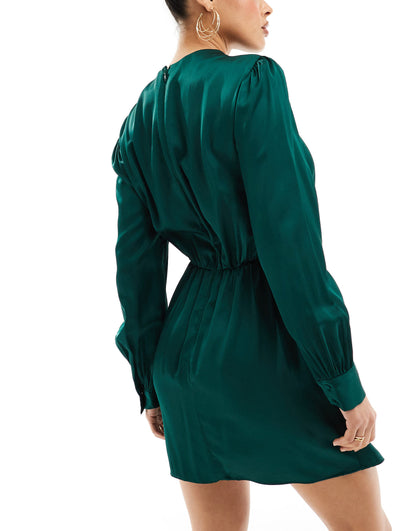 Abercrombie & Fitch long sleeve satin draped dress in green