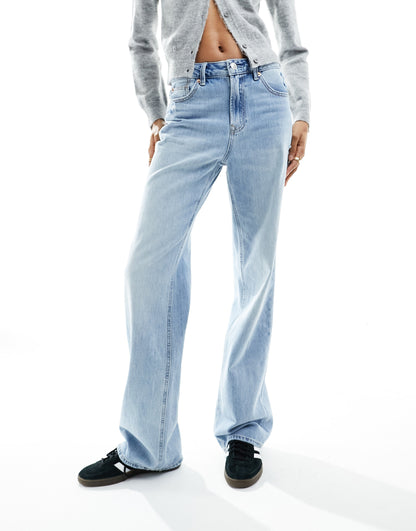 Stradivarius Tall 90s baggy dad jean in light blue