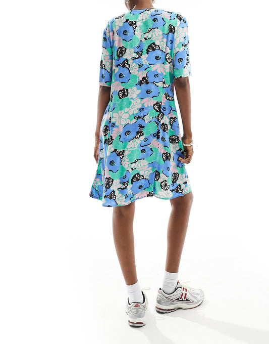 Monki button through mini dress in blue flowers